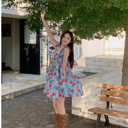 Retro black fungus edge floral print sundress with spaghetti straps, women's summer loose and slimming beach vacation style sweet short dress
