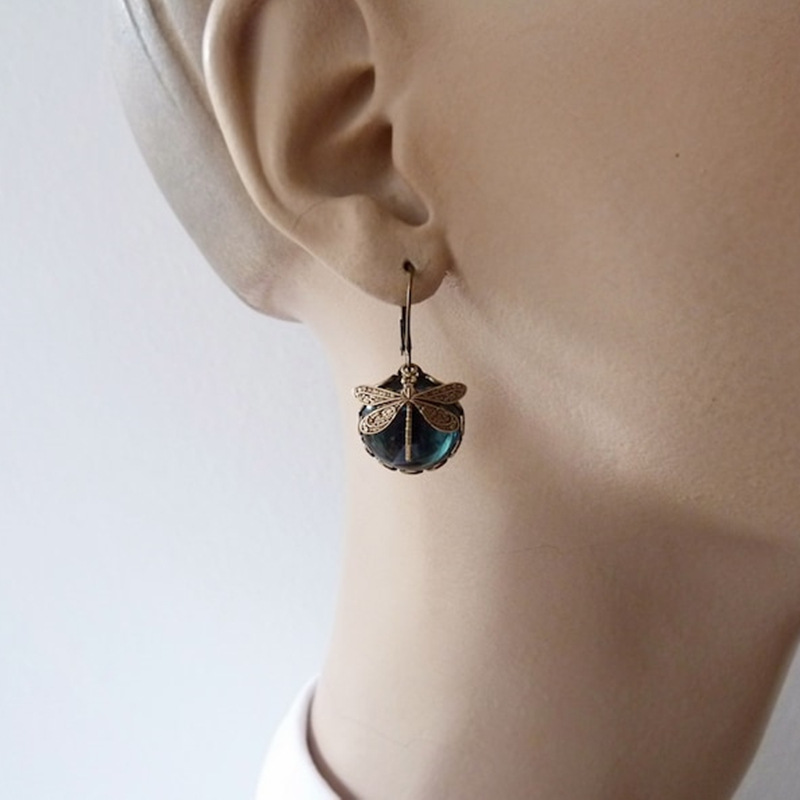Daily Occasion Alloy Material 1 Pair Retro Round Dragonfly Alloy Plating Inlay Crystal Women's Drop Earrings
