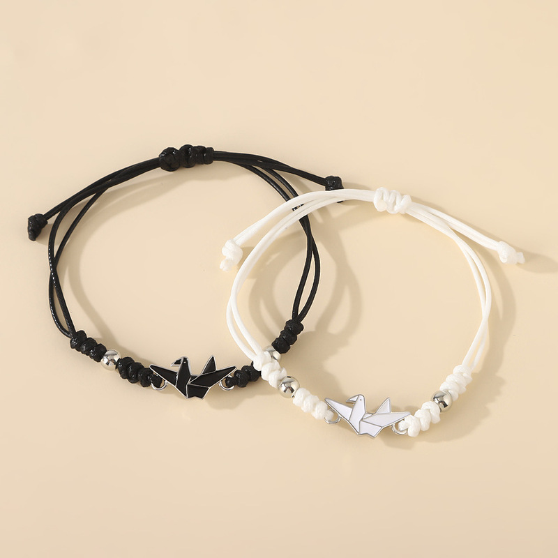 Cross-border new products peace dove pendant painted oil black and white paper crane lovers bracelet hand woven hand rope wholesale Cross-border new products peace dove pendant painted oil black and white paper crane lovers bracelet hand woven hand rope wholesale