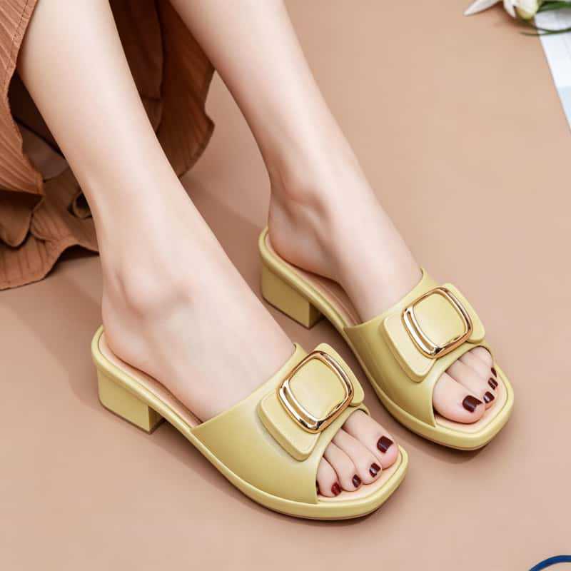 Temperamento suave y viento para usar zapatillas elegantes y altas, versátiles y cómodas, 2026 nuevo verano diario zapatos de mujer image 5