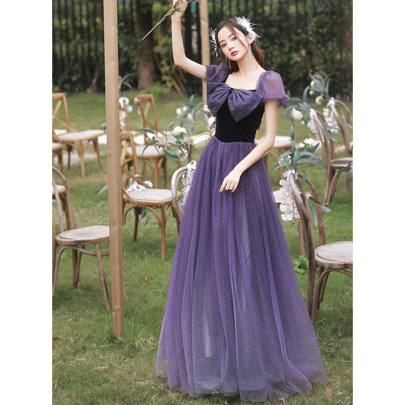 Nuevo vestido de noche estilo verano 2026 para reuniones anuales y exámenes de arte, elegante y etéreo vestido con temática forestal para anfitrionas.