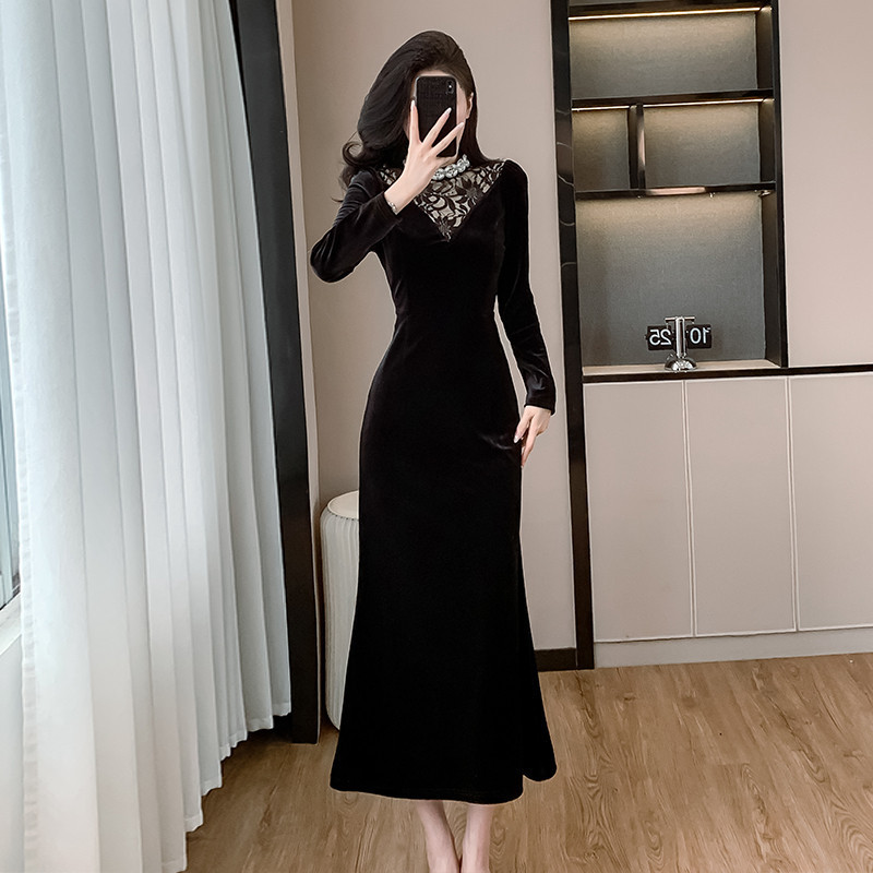 Cross-border Women's 2024 Winter New Slim Light Luxury Long Slim-fit Waisted Sexy Fashionable Elegant dress