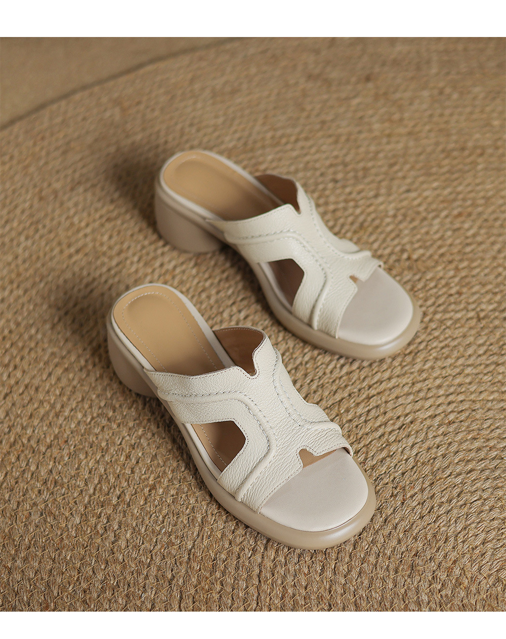 Dép sandal nữ da cừu hở ngón quai ngang gót 4,5 cm — Màu trắng be chi tiết 15