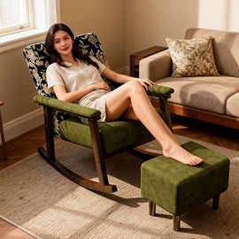 沙发椅;成套餐桌椅;皮艺沙发