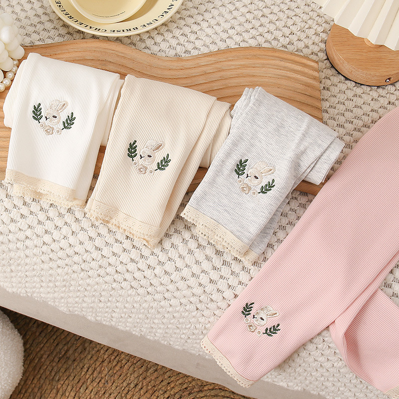 2026 niñas primavera y otoño leggings nuevas niñas bebés de otoño ropa infantil pantalones de otoño versátiles