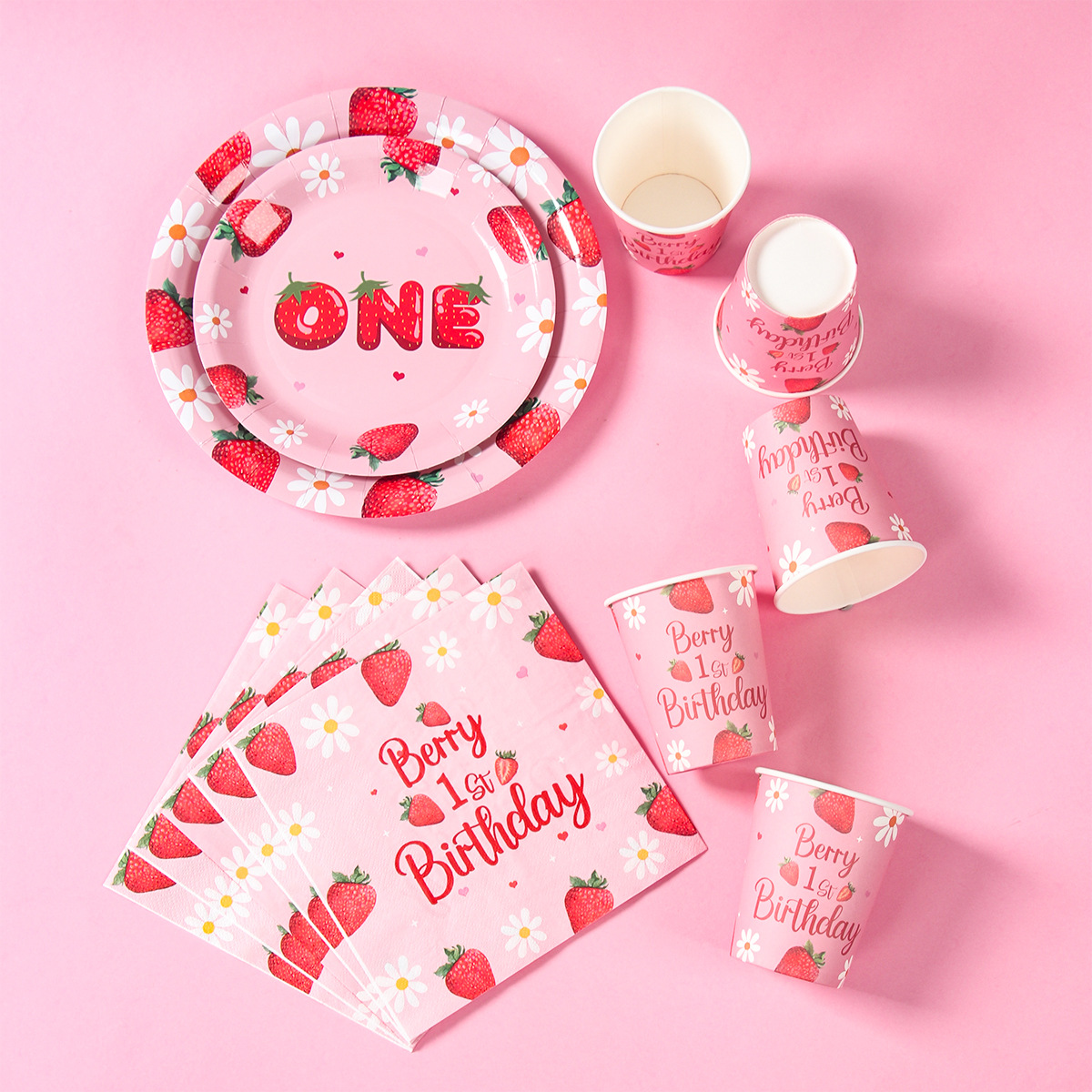 Fiesta temática de fresa chica rosa fruta cumpleaños vasos de papel desechables bandejas de papel cubiertos set decoración de mesa