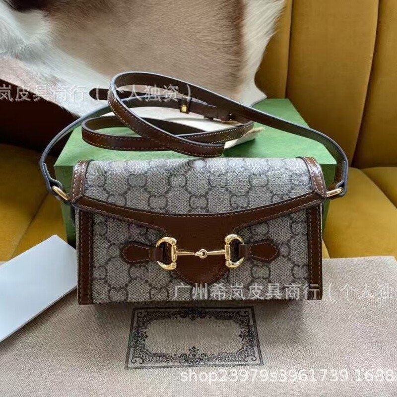 Guangzhou high-end G brand 1955 horsebit phone bag horebit horizontal small square box bag single shoulder crossbody women's bag Guangzhou high-end G brand 1955 horsebit phone bag horebit horizontal small square box bag single shoulder crossbody women's bag