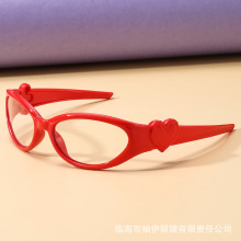 ��Ʒ��ͯ׃ɫ��Ͱ����sƽ���R�����R�ȏ͹����R����r�п�����R