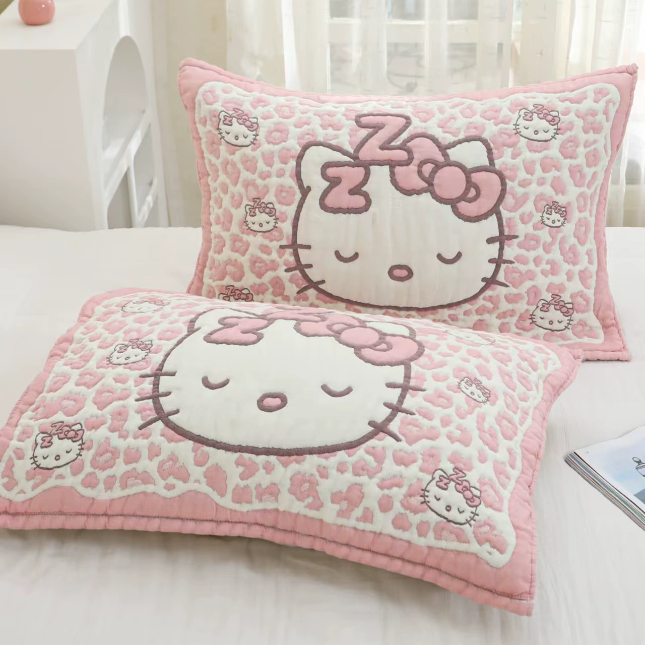П pillowcase? Wait must translate accurately. Let's craft translations.
