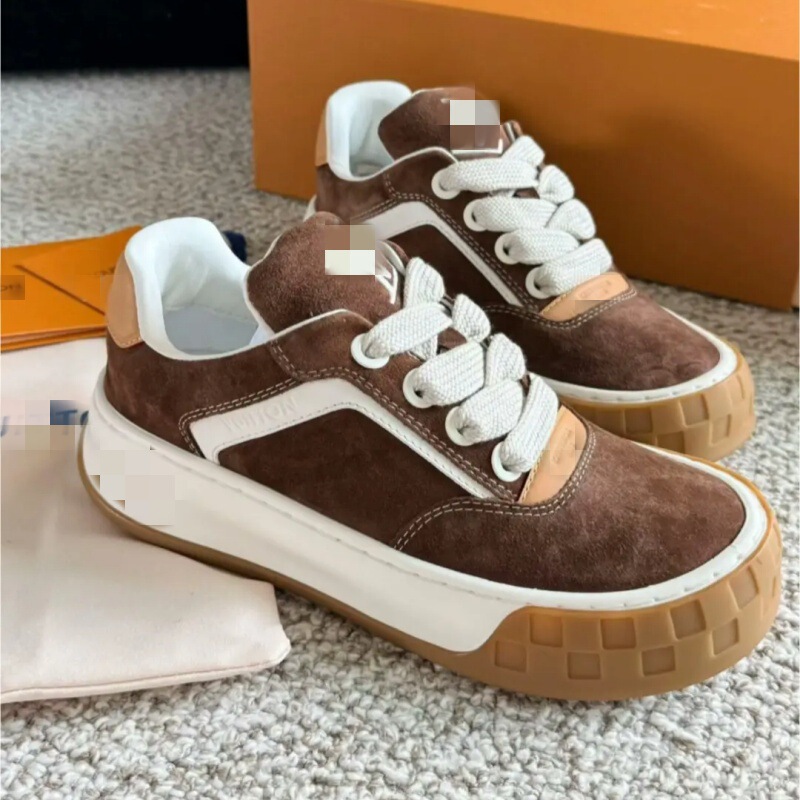 Putian Cross-Border Foreign Trade Lujia Suede Thick-Soled Retro Comfortable Versatile Low-Top Sneakers Unisex Putian Cross-Border Foreign Trade Lujia Suede Thick-Soled Retro Comfortable Versatile Low-Top Sneakers Unisex