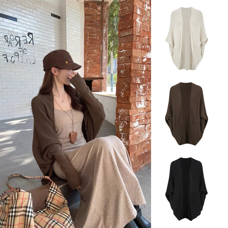 Korean-style casual brown bat-sleeve cardigan sweater for women, loose-fitting outerwear for autumn and winter, knitted top Korean-style casual brown bat-sleeve cardigan sweater for women, loose-fitting outerwear for autumn and winter, knitted top