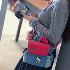 2025 新しいニッチデザインショルダークロスボディバッグかわいい女の子カメラバッグ超人気多用途ポータブル通勤バッグ