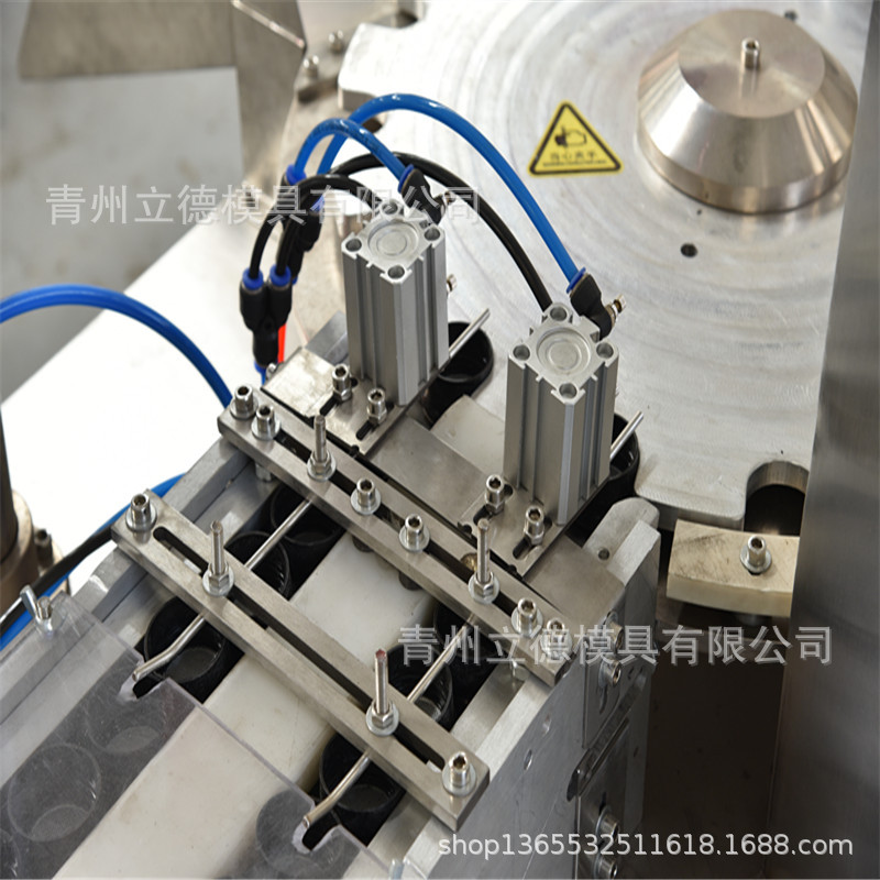 厂家定制瓶盖内塞机 医药瓶盖组装加垫机 医药瓶盖组装塞垫机