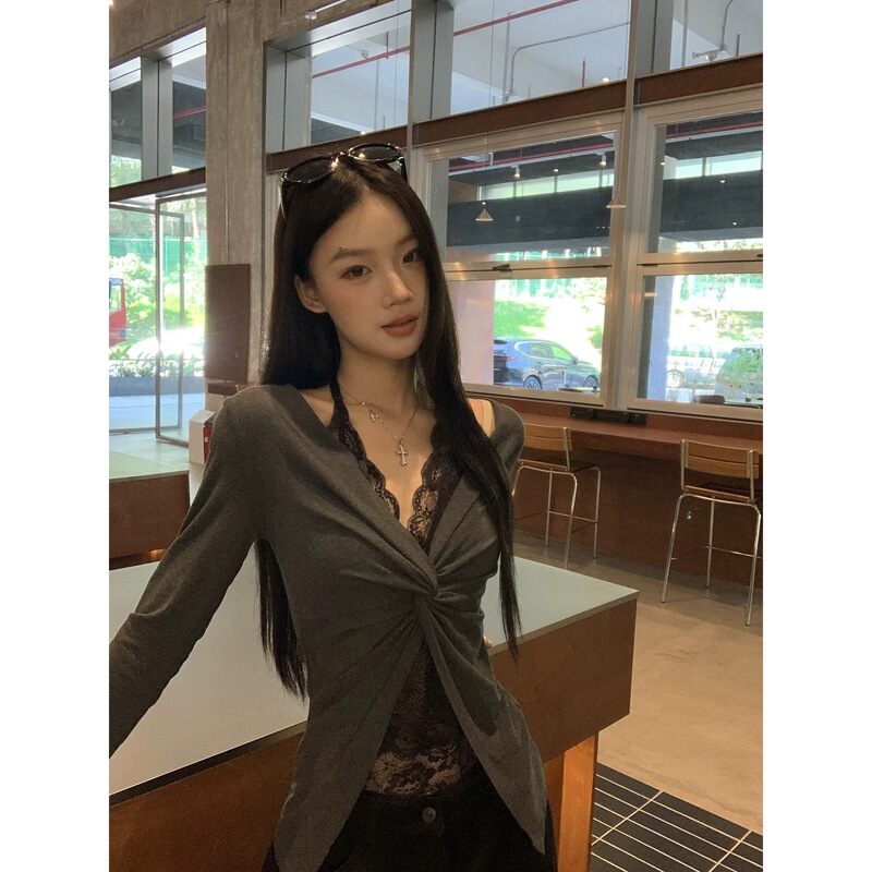 Rayon 270g Korean Style Elegant Pure Desire Patchwork Halter Neck Hollow Lace V-Neck Twist Pleated Fake Two-Piece Top