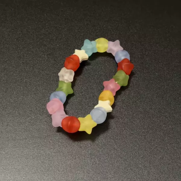 New Dopamine-Colored Retro Glass Candy Paper Frosted Star Bracelet for Women, Sweet and Versatile Exquisite Bracelet