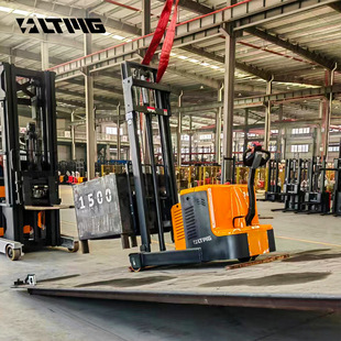 1.5 Ton Step-By-Step Balanced Heavy Electric Stacker 2-Ton Lift Car Small Warehouse Cargo Lift