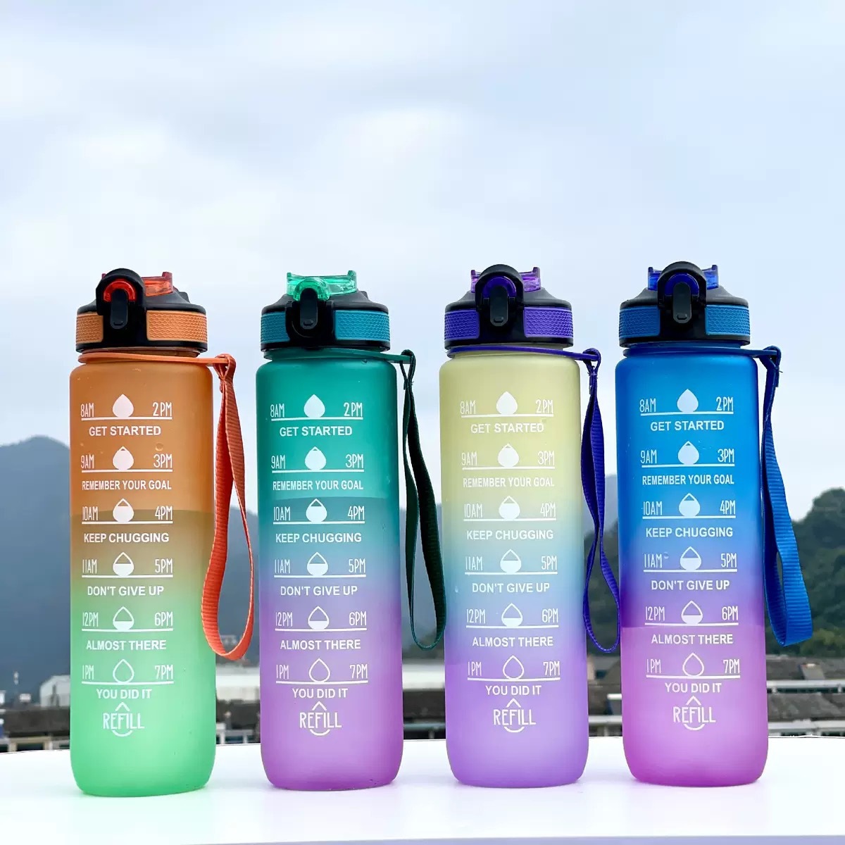 亚马逊爆款大容量1L跨境太空杯32oz户外渐变提绳渐变吸管运动水杯