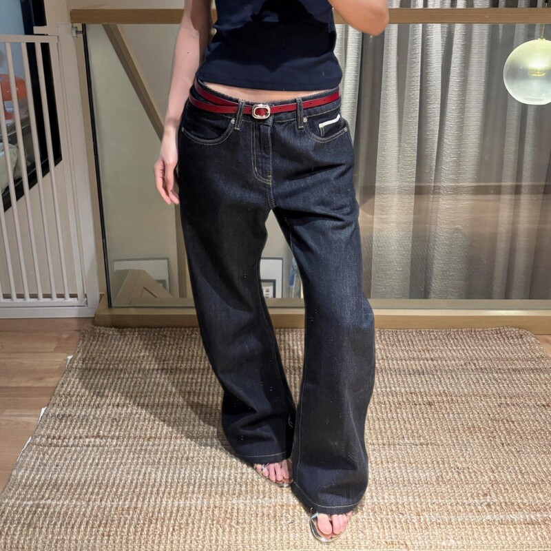 Niche Selvedge Raw Denim Low-Waist Slim Fit Flared Jeans for Women, New Style, Washed Vintage Distressed Casual Long Pants Niche Selvedge Raw Denim Low-Waist Slim Fit Flared Jeans for Women, New Style, Washed Vintage Distressed Casual Long Pants