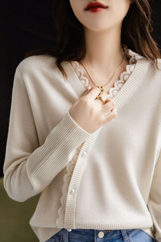 Exquisite French style high-looking loose V-neck lace wool long-sleeved knitted pullover women's sweater