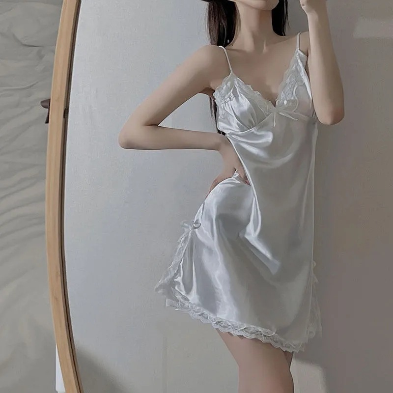 2026 verano vestido de pijama de mujer cojín de pecho sexy pijama de cuello en V encaje seducción de seda imitación ropa para el hogar