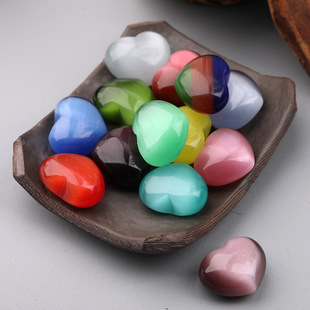 ��Ȼˮ��؈��ʯ���Ĕ[����ɫ؈��ԭʯ���İ����ְѼ�������ε���