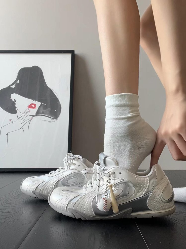 Qiyor retro versátil zapatos de entrenamiento de béisbol de otoño nuevos zapatos deportivos casuales delgados de carreras de moda