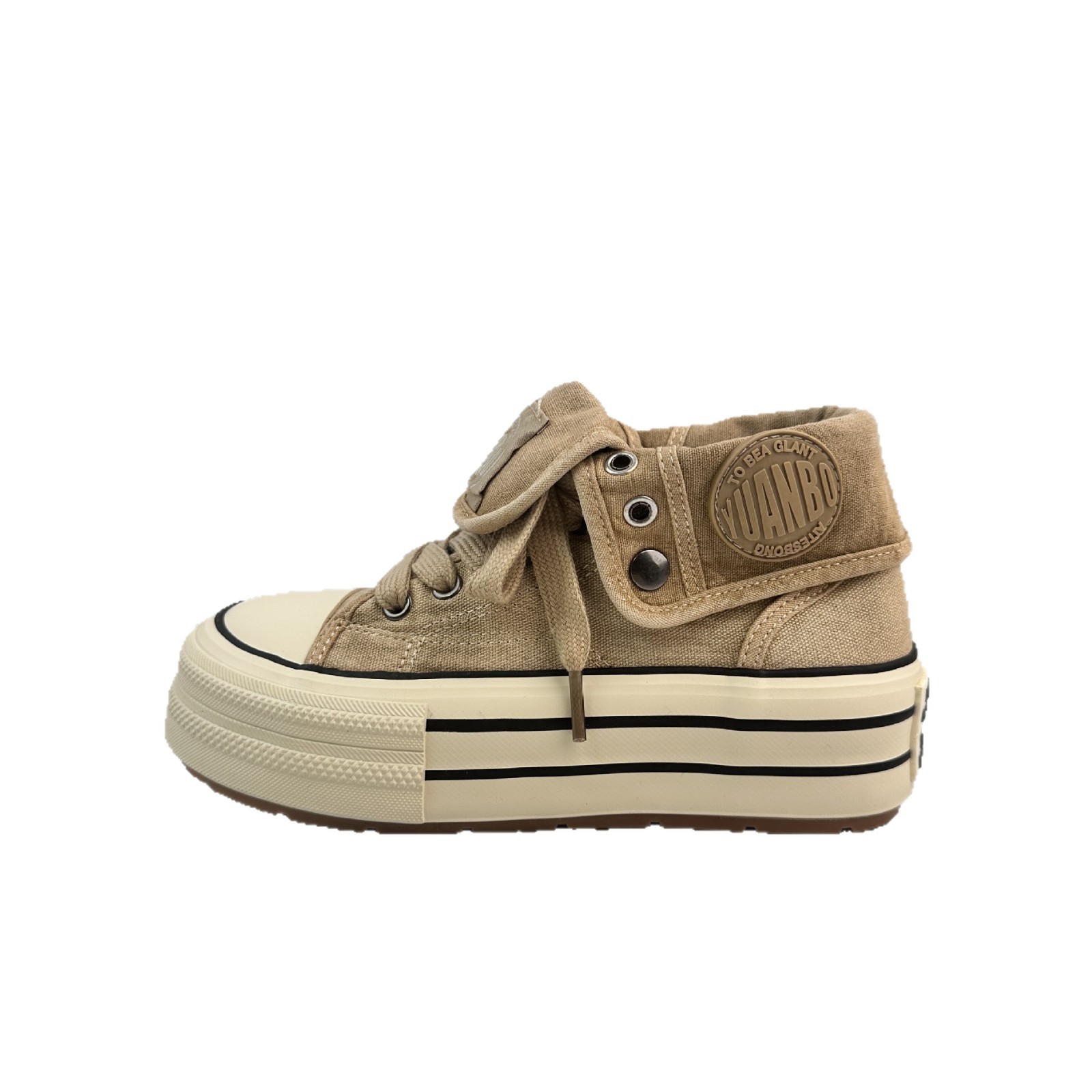 Zapatos de lona de alto impacto de fondo grueso de ondas distantes para mujeres 2025 otoño estudiantes nuevos zapatos blancos generales coreanos zapatos de tablero de retrato