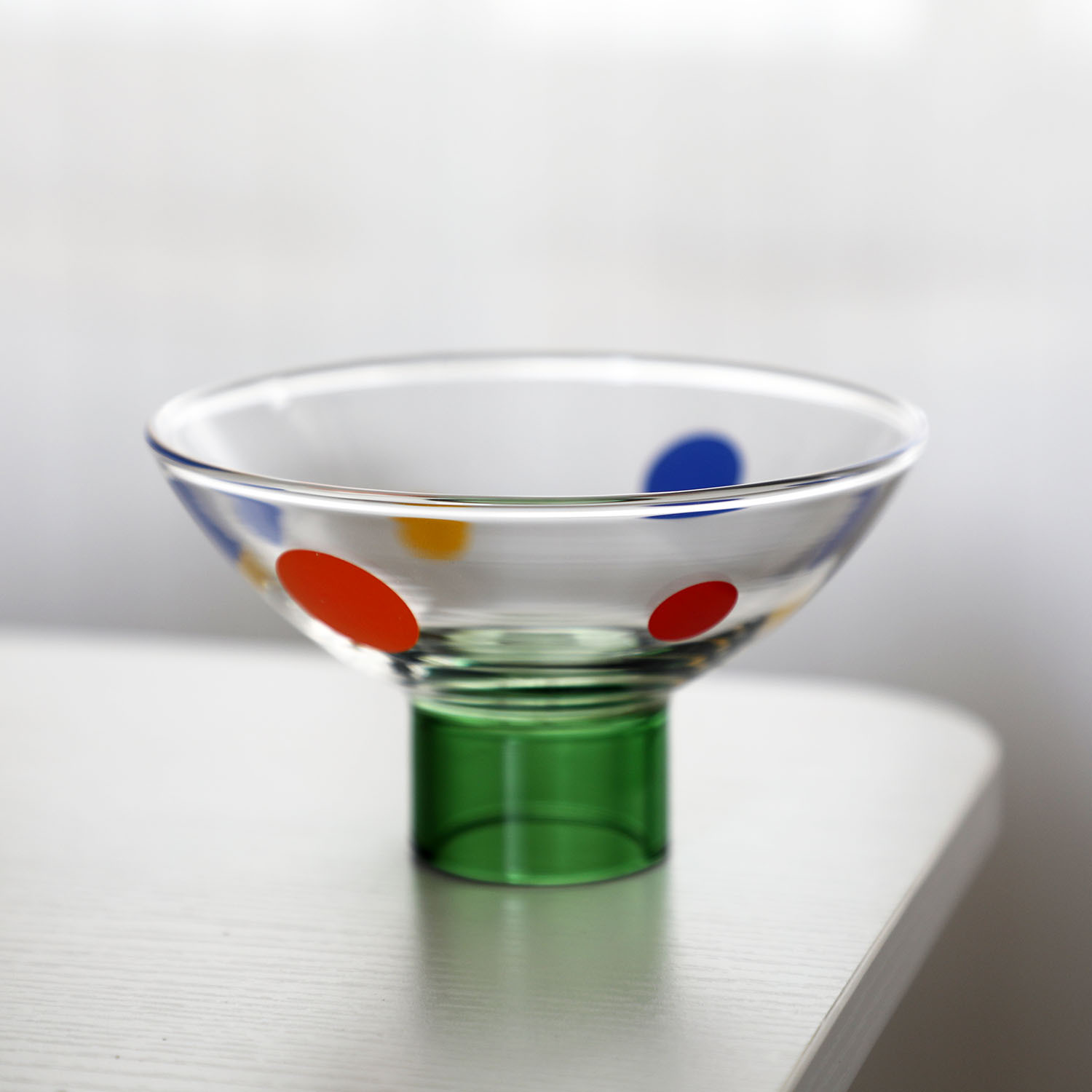 Green bottom bowl