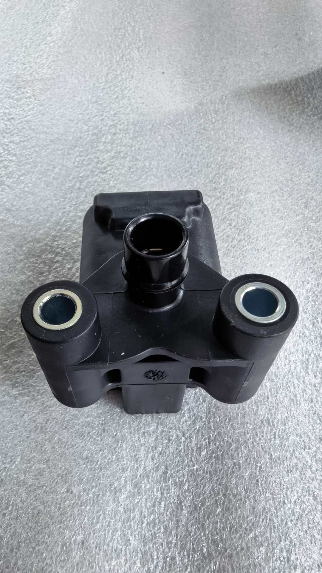 Weichai original factory stock ignition coil 1003650711 for gas engines meeting China 5 and China 6 standards