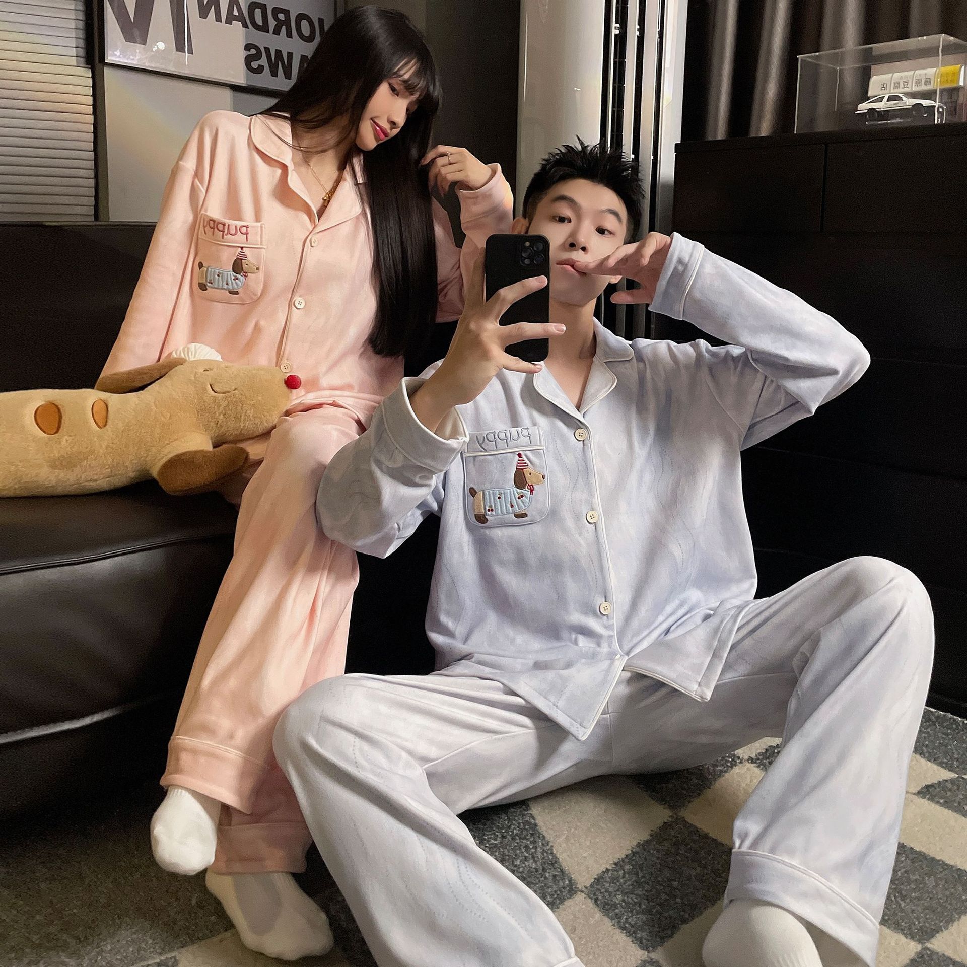 Cartoon Velvet Couple Pajamas for Women Autumn and Winter Warm Long-Sleeved 2025 New Casual Men's High-End Home Clothes