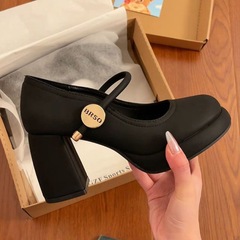 法式白色名媛气质高跟鞋女2025新款秋季外穿粗跟防水台玛丽珍单鞋
