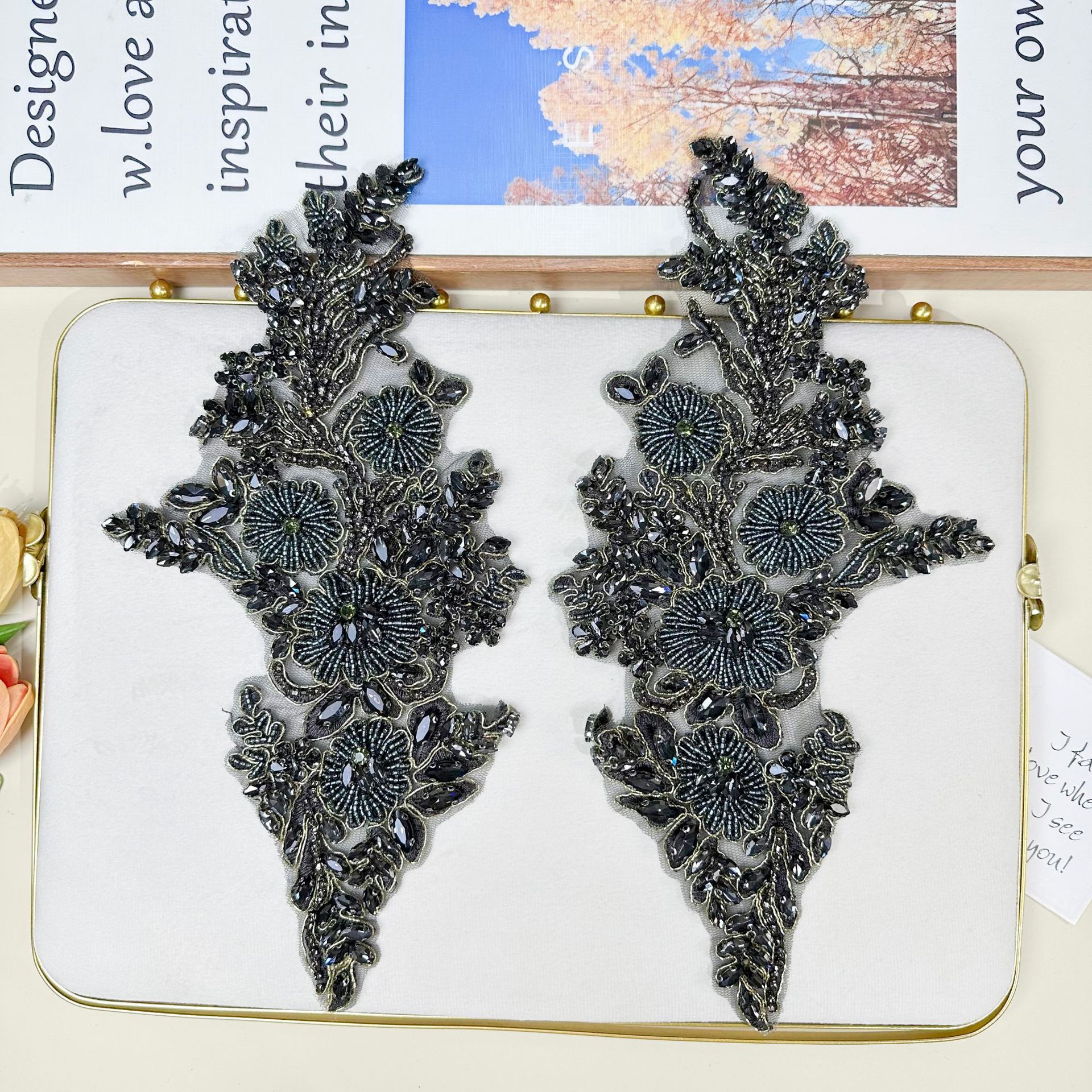 Placa multicolor de clavos pesados de diamante contra flores bordadas a mano cristal encaje pegado vestido de boda accesorios DIY image 5