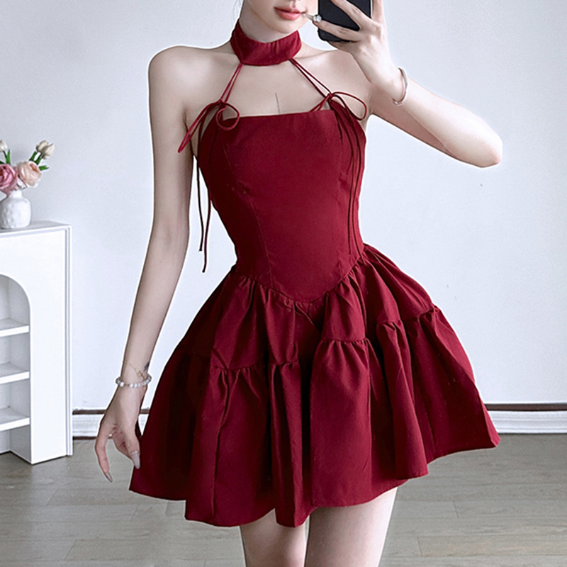 法式千金风露背蝴蝶结背心连衣裙小众晚礼服复古收腰A字蓬蓬短裙