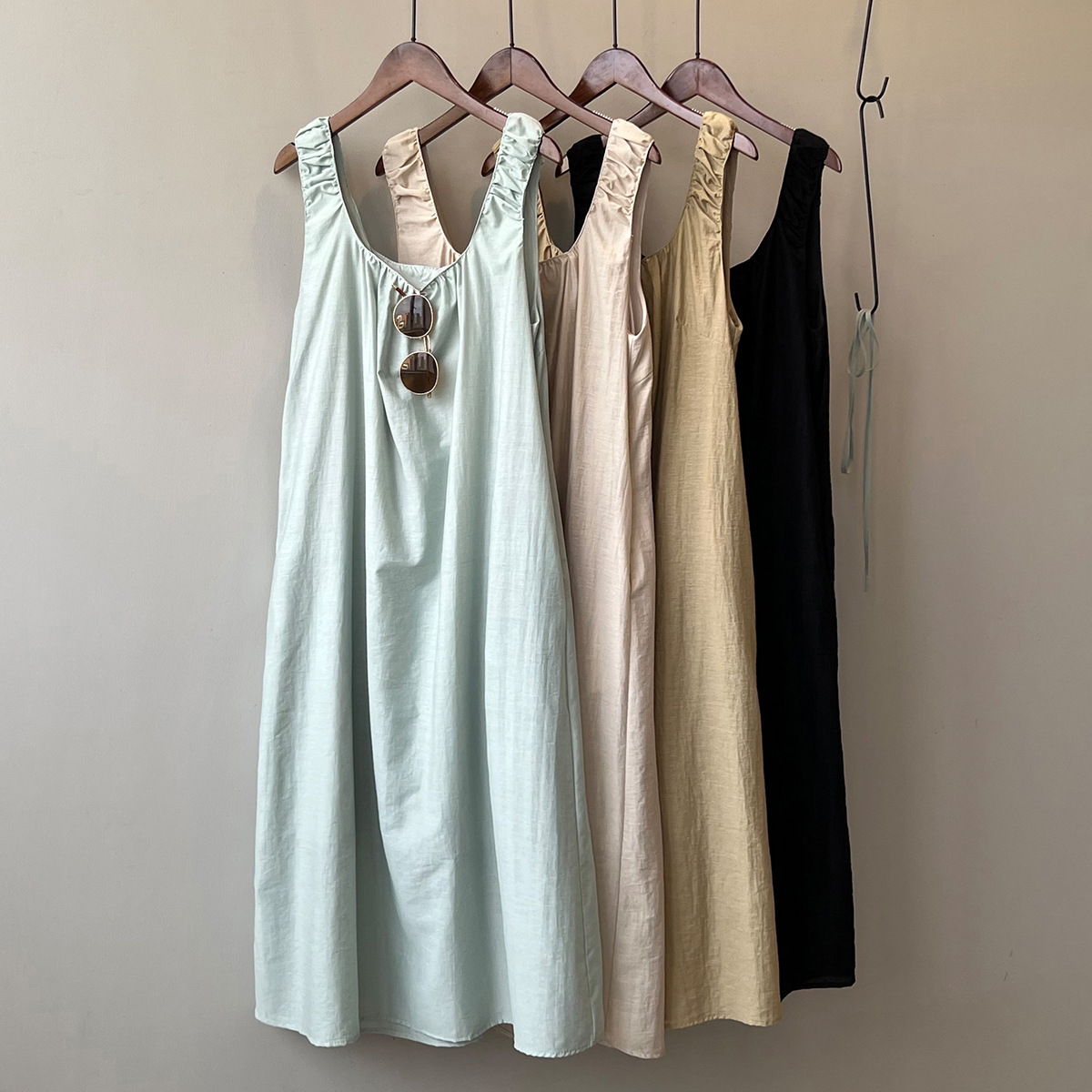 Design Sleeveless Dress Summer Lace up U Neck Backless Mid Length Vest Dress 11 Design Sleeveless Dress Summer Lace up U Neck Backless Mid Length Vest Dress