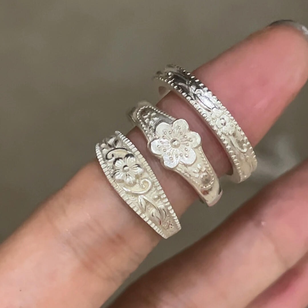 中式复古花纹戒指女S925纯银小众设计感老式梅花缠绕花戒开口指环