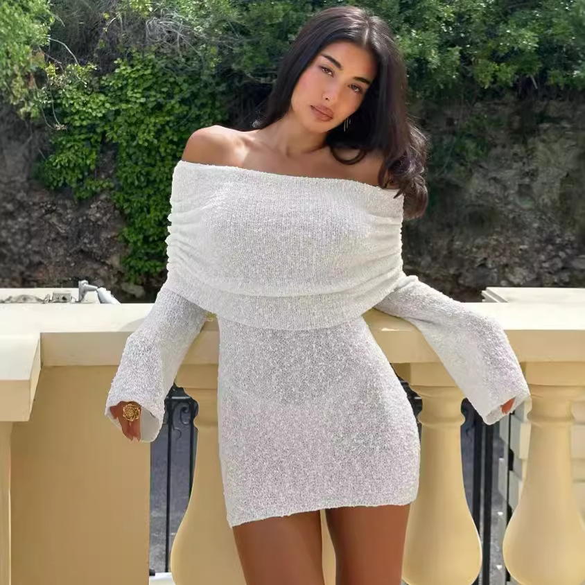 Vêtements pour femmes automne et hiver nouveaux vêtements pour femmes tempérament une épaule couleur unie dos nu manches longues robe tricotée femme_voghion.com