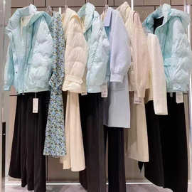 25冬珂尼莎蔓法式轻奢羽绒服上衣裤裙外套直播实体撤柜品牌折扣货