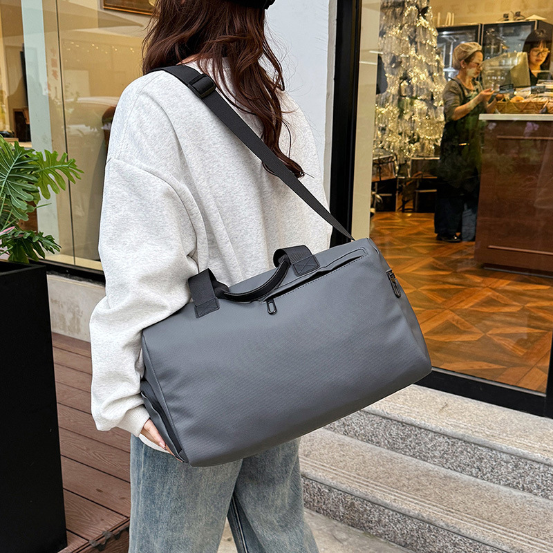 Bolsa de fitness ligera, bolsa de viaje de corta distancia impermeable para natación, bolsa de equipaje de mano de gran capacidad para viajes de negocios, bolsa de mensajero deportiva