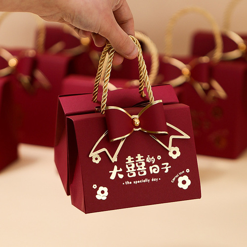 Wedding candy box wholesale new gift box empty box wedding souvenir gift box portable sugar bag wedding supplies