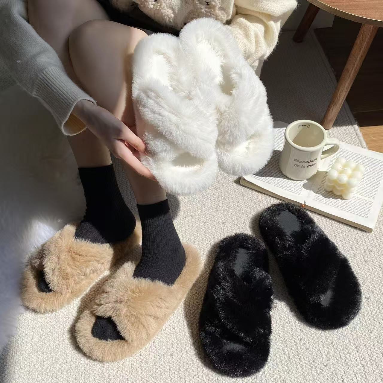 2025 Winter Furry Slippers for Women, Cute Cat Slippers for Women, Outdoor Wear, Autumn and Winter Home Cotton Thick-Soled Slippers