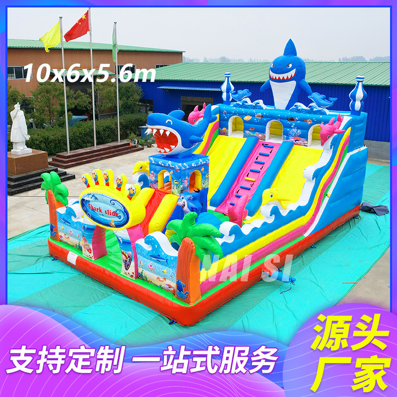 Plaza para niños al aire libre fábrica de trampolino infláble cama grande al aire libre castillo traviesos deslizante infláble castillo infláble