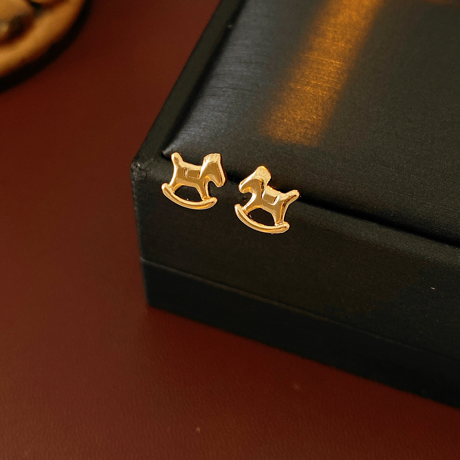 Oro verdadero eléctrico galvanis colgante de piedra pony pendientes collar ligero lujo nicho universal conjunto temperamento alta sensación de joyería mujer