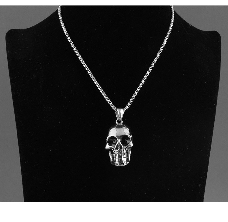Skull Pendant Necklace Titanium Stainless Steel For Men_voghion.com