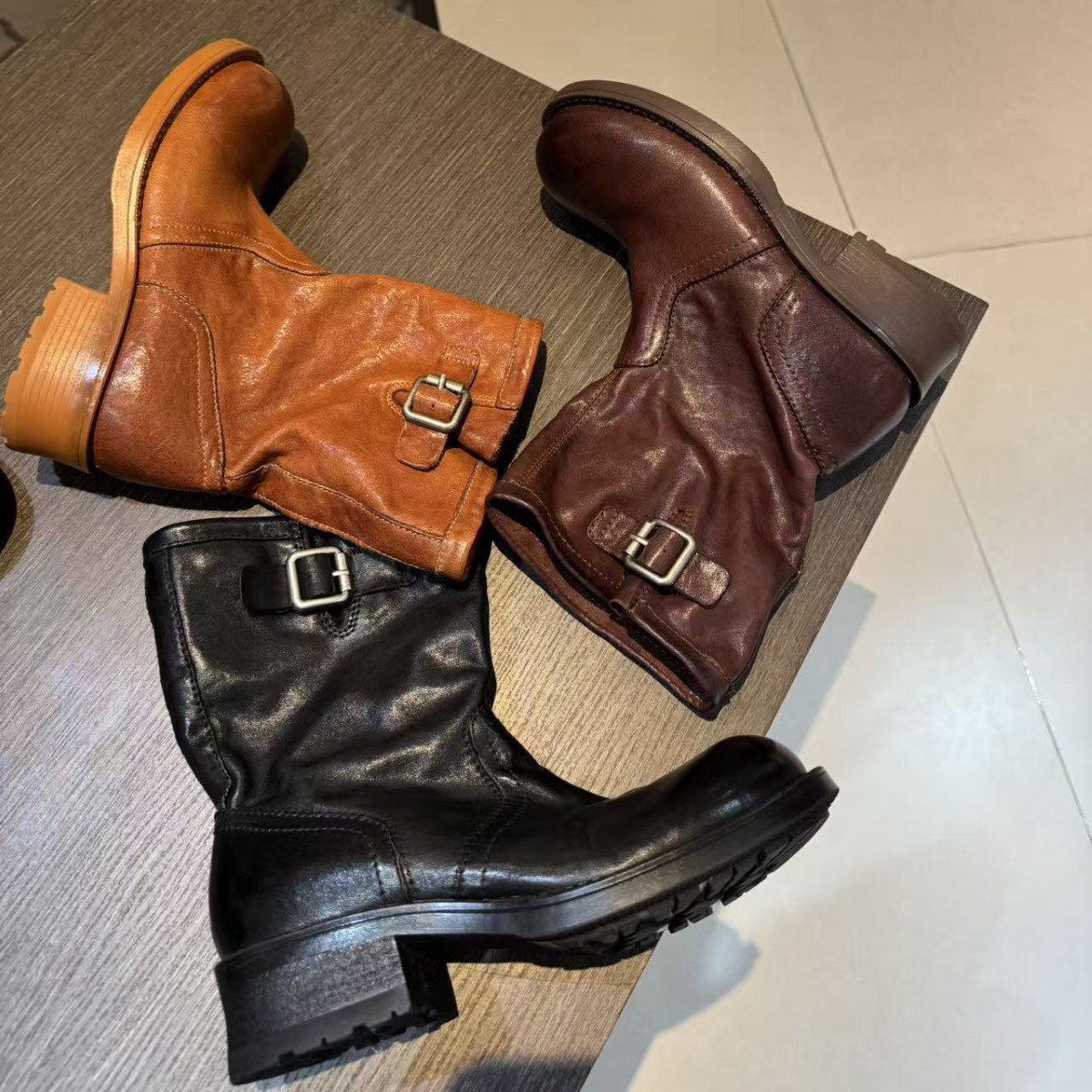 2026 Fall/Winter New Vintage Round-Toe Martin Boots with Chunky Heel and Belt Buckle, Mid-Calf Women's Boots, Versatile, Comfortable, Slimming