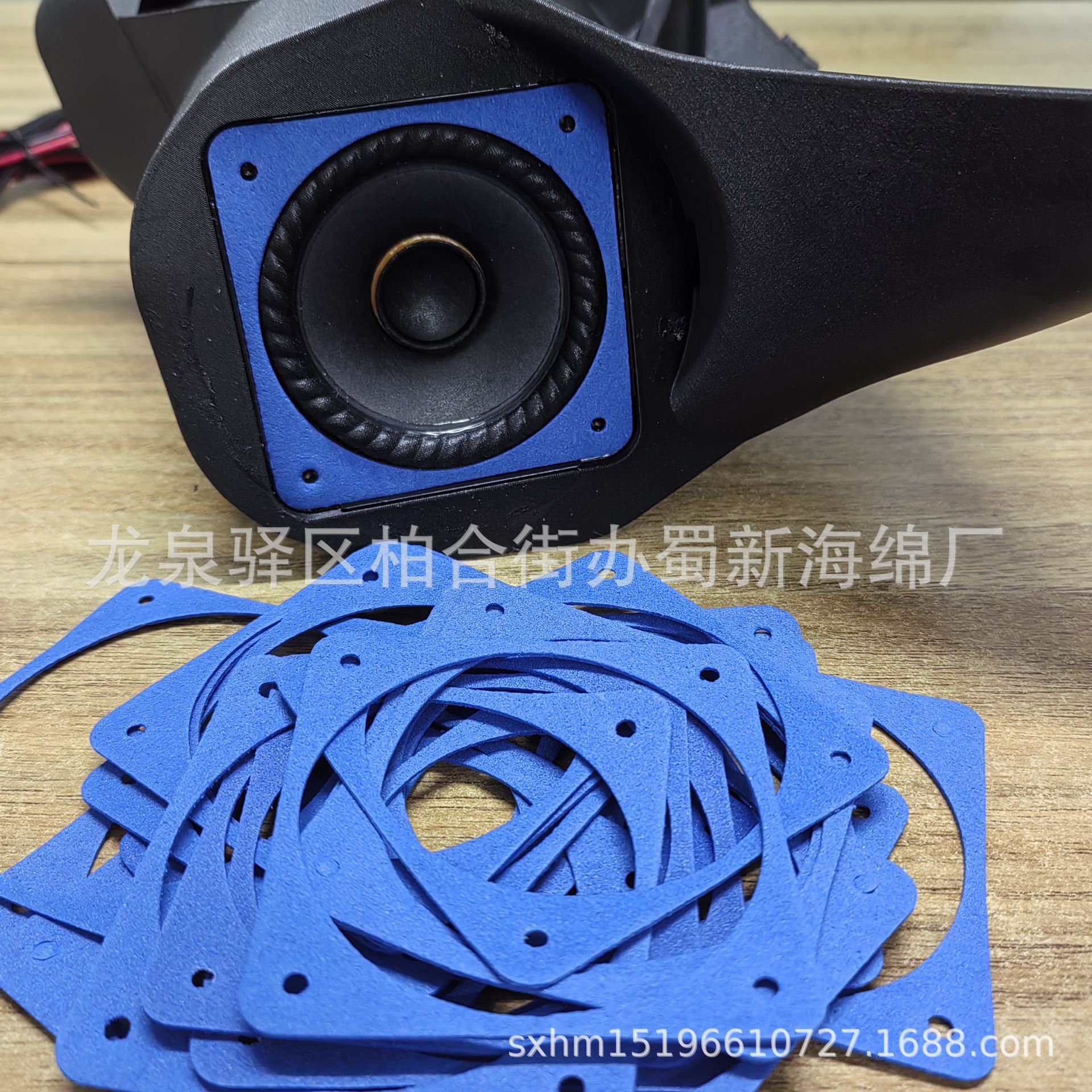 厂家供应45度EVA硬泡沫成型/铝箱工具箱静电EVA一体成型垫片包装