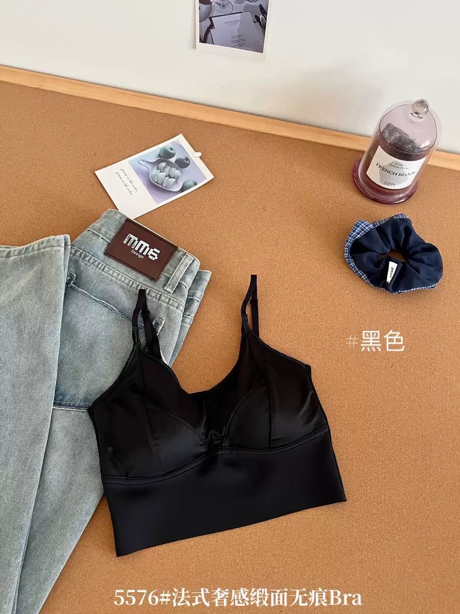 Francés de lujo satén ligero sin marcas de espalda bra fijo taza con chaleco de cuello en V sin anillo de acero base ropa interior de pecho image 10