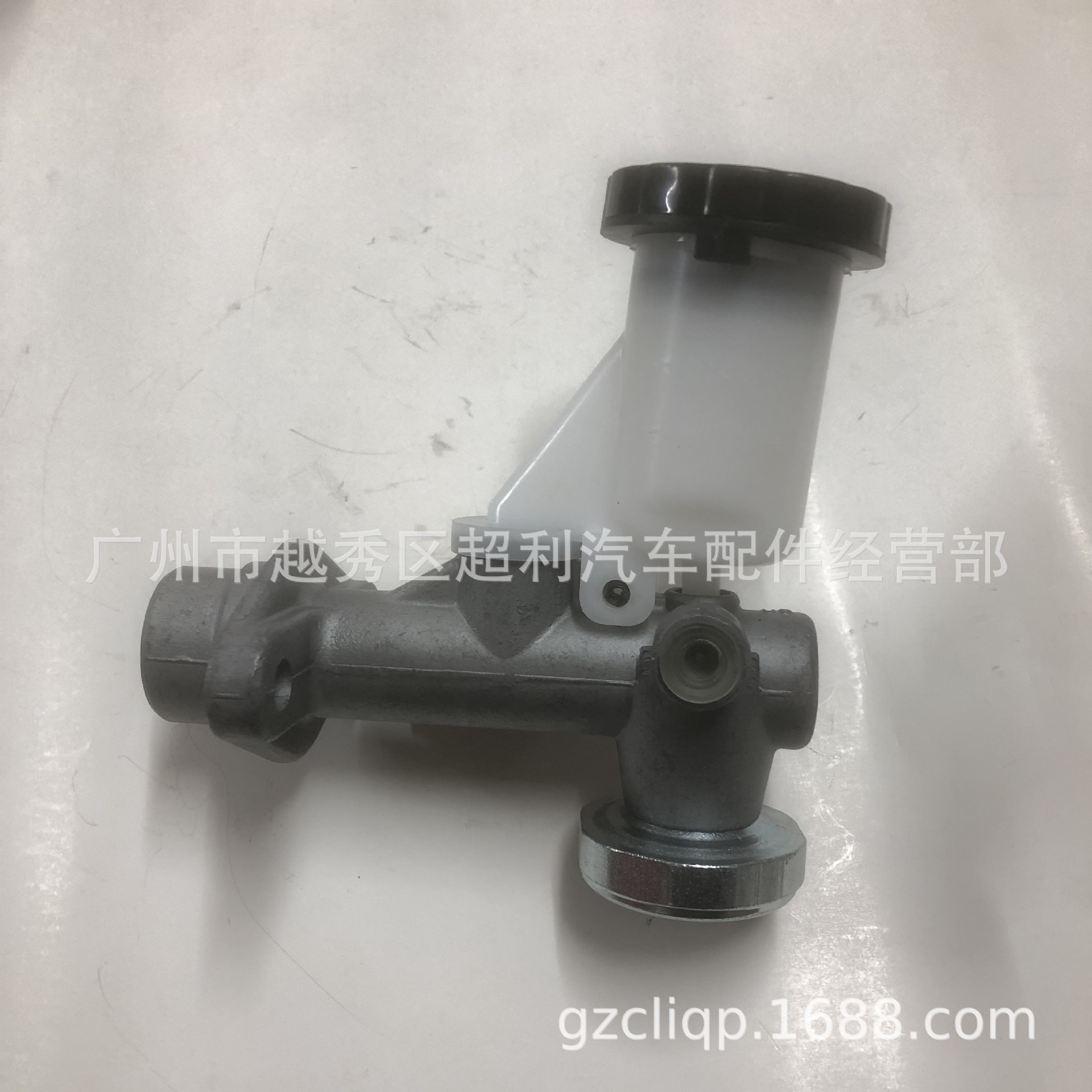 Applicable to 30610-Vb000 30610-Vb00A 30610-Vb001 Y61 Clutch Master Cylinder