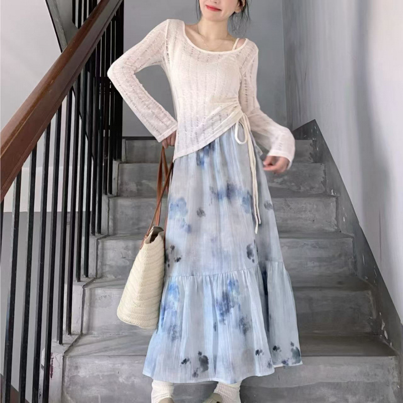 韩系蓝色长袖针织衫新品碎花搭配一整套早秋半身裙减龄套装两件套|undefined