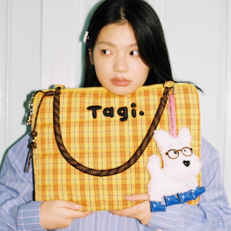 Spot Tagi 織り小さな枕刺繍ビーズポータブルショルダー落下防止と耐衝撃コンピュータバッグノートブックバッグポリエステル|undefined
