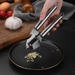 Stainless steel garlic press multifunctional manual garlic peeler garlic masher kitchen gadgets